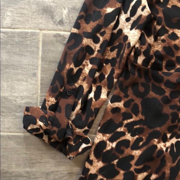 SOLD - Rafaella small animal print blouse fit and flare - Picture 6 of 6